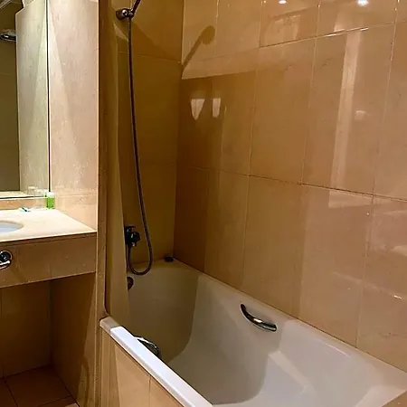 Park Hotel 3*